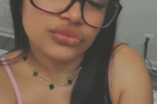 Latina Caliente 🔥 - 24 - Image 3