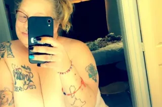 Let me come over and warm you up 😘 - Image 3